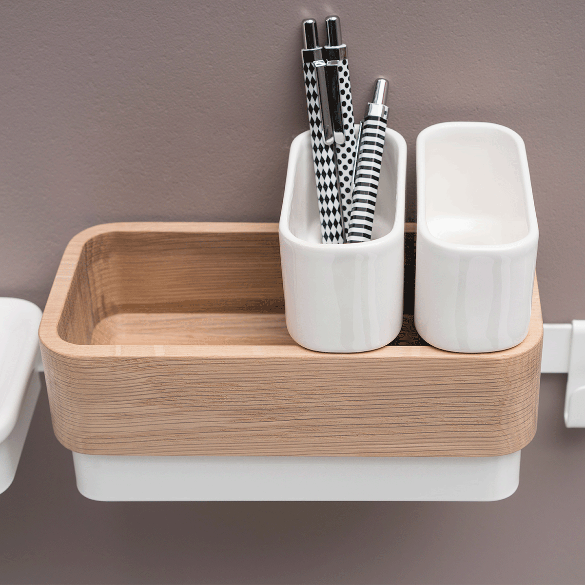 Ex.t - Row - Taninihome.com