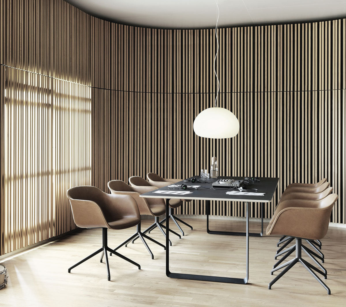 Muuto - Fiber Armchair Swivel Base - Taninihome.com