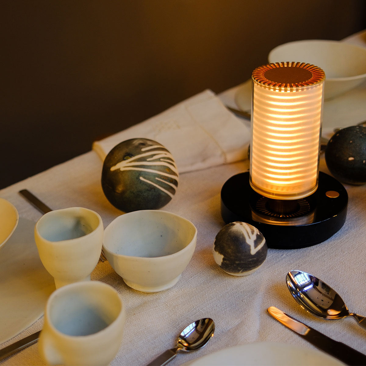 DCW - Frechin a table - Taninihome.com