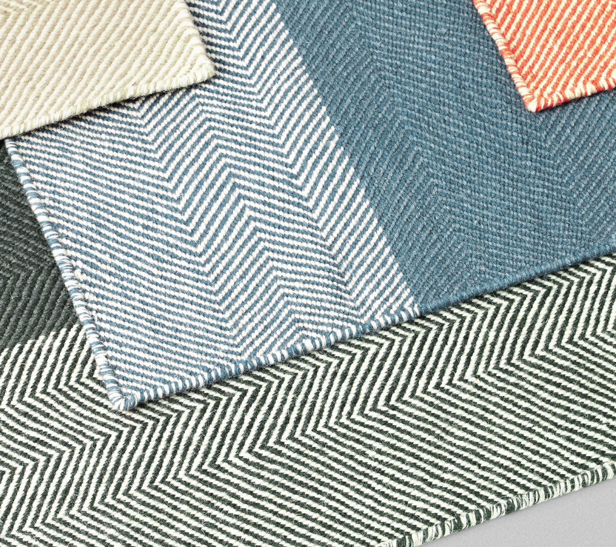 Muuto - Varjo Rug blue - Taninihome.com