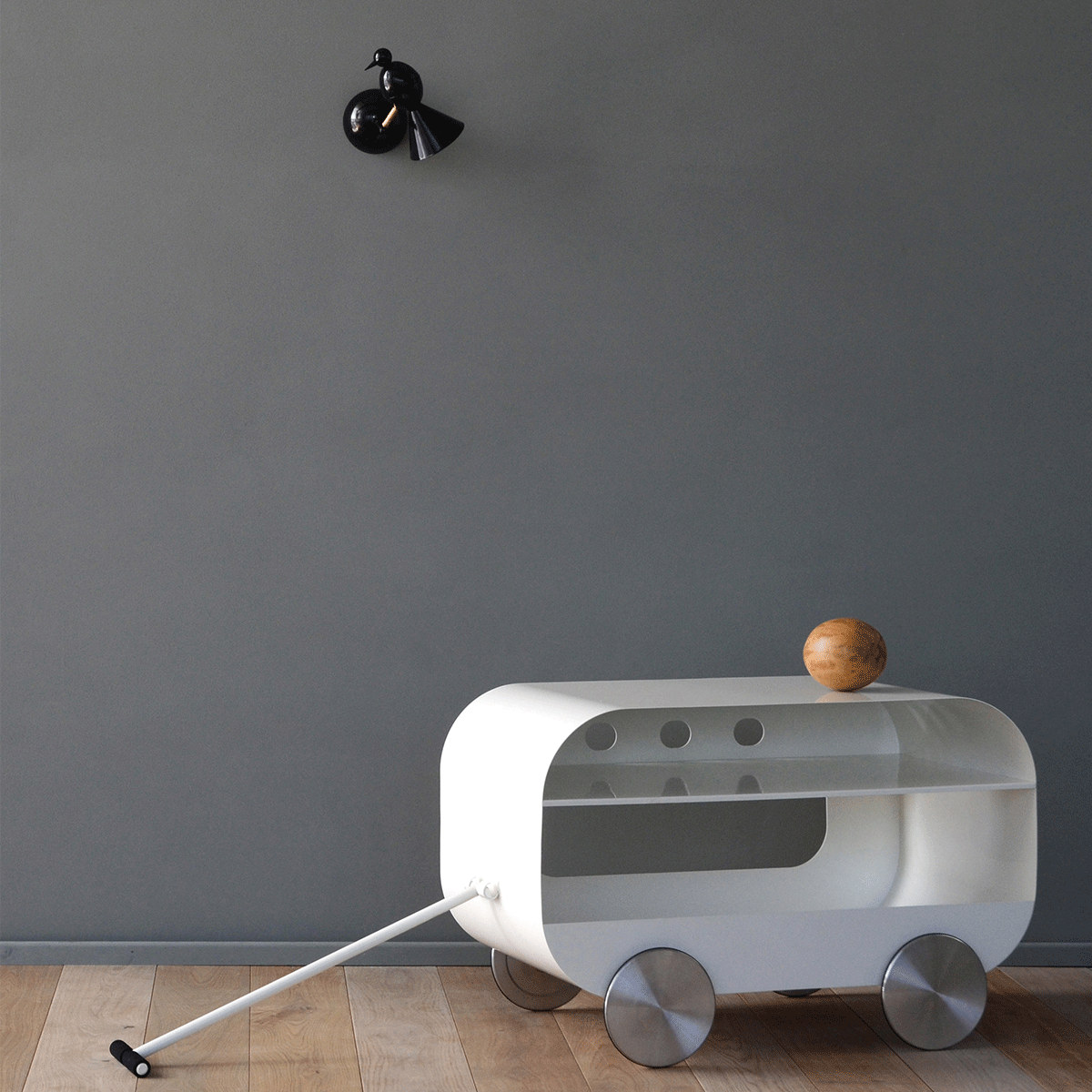 Alouette Wall