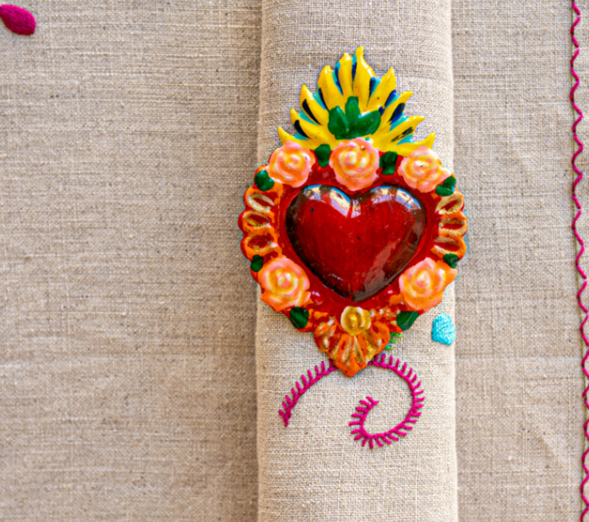 Pink Pampas - Corazon napkin holder - Taninihome.com