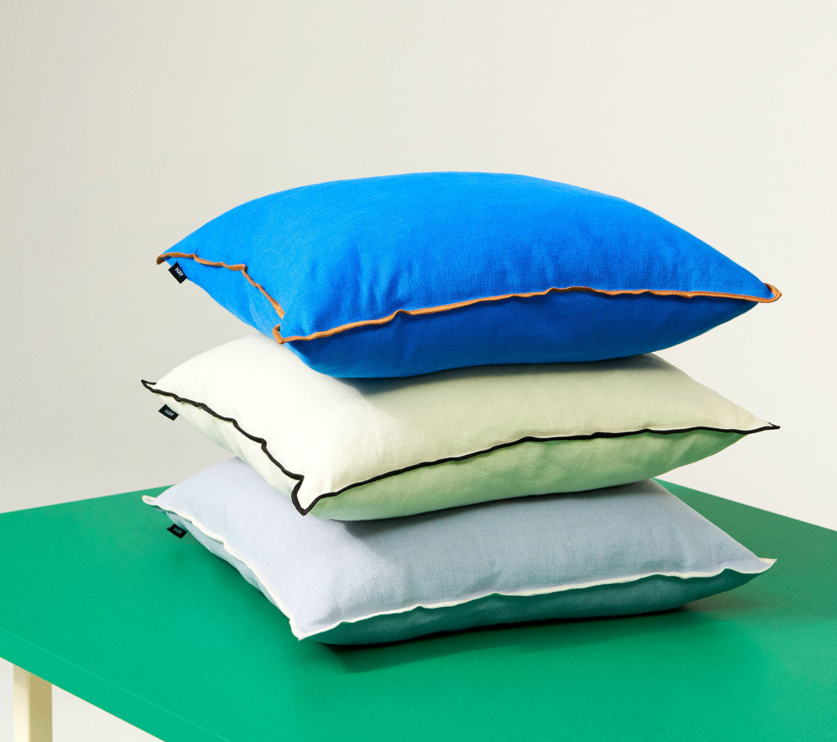 Hay - Outline Cushion mustard - Taninihome.com