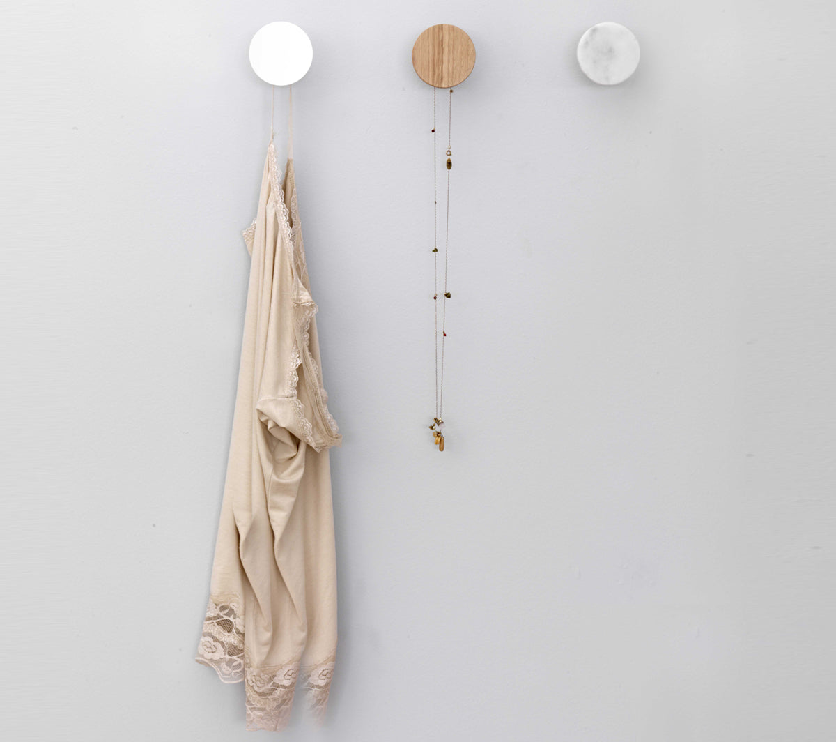 Ex.t - Dots White - Taninihome.com