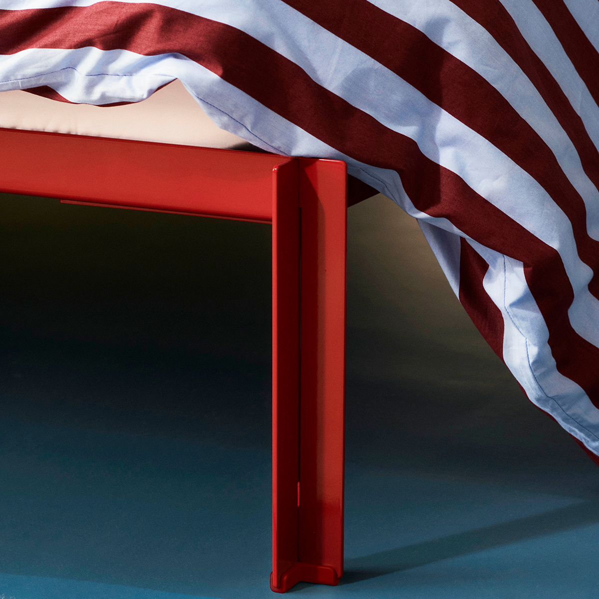 Hay - Été duvet cover bordeaux and sky blue - Taninihome.com