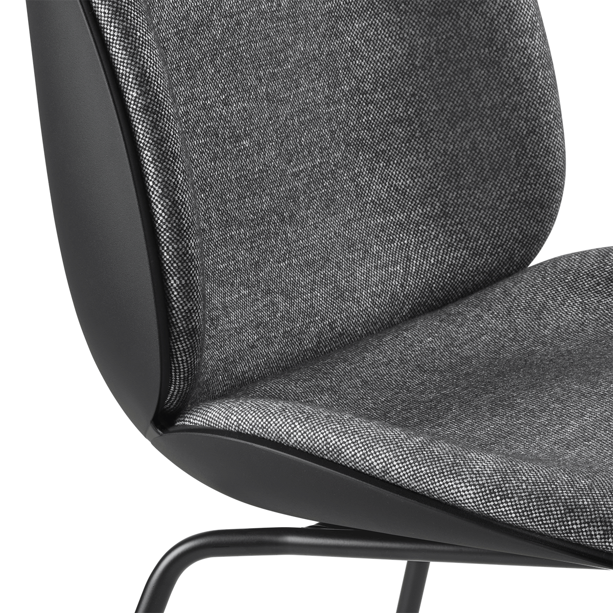 Gubi - Beetle Chair bouclé - Taninihome.com