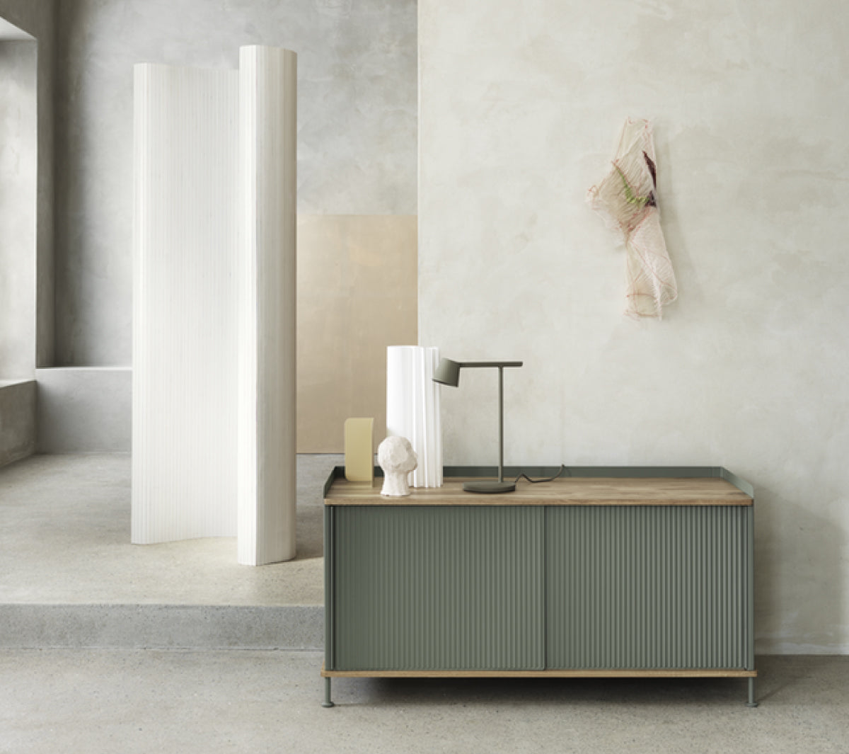 Muuto - Tip table lamp - Taninihome.com