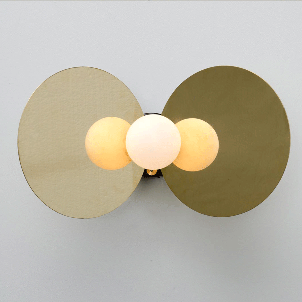 Atelier Areti - Ilios wall light - Taninihome.com
