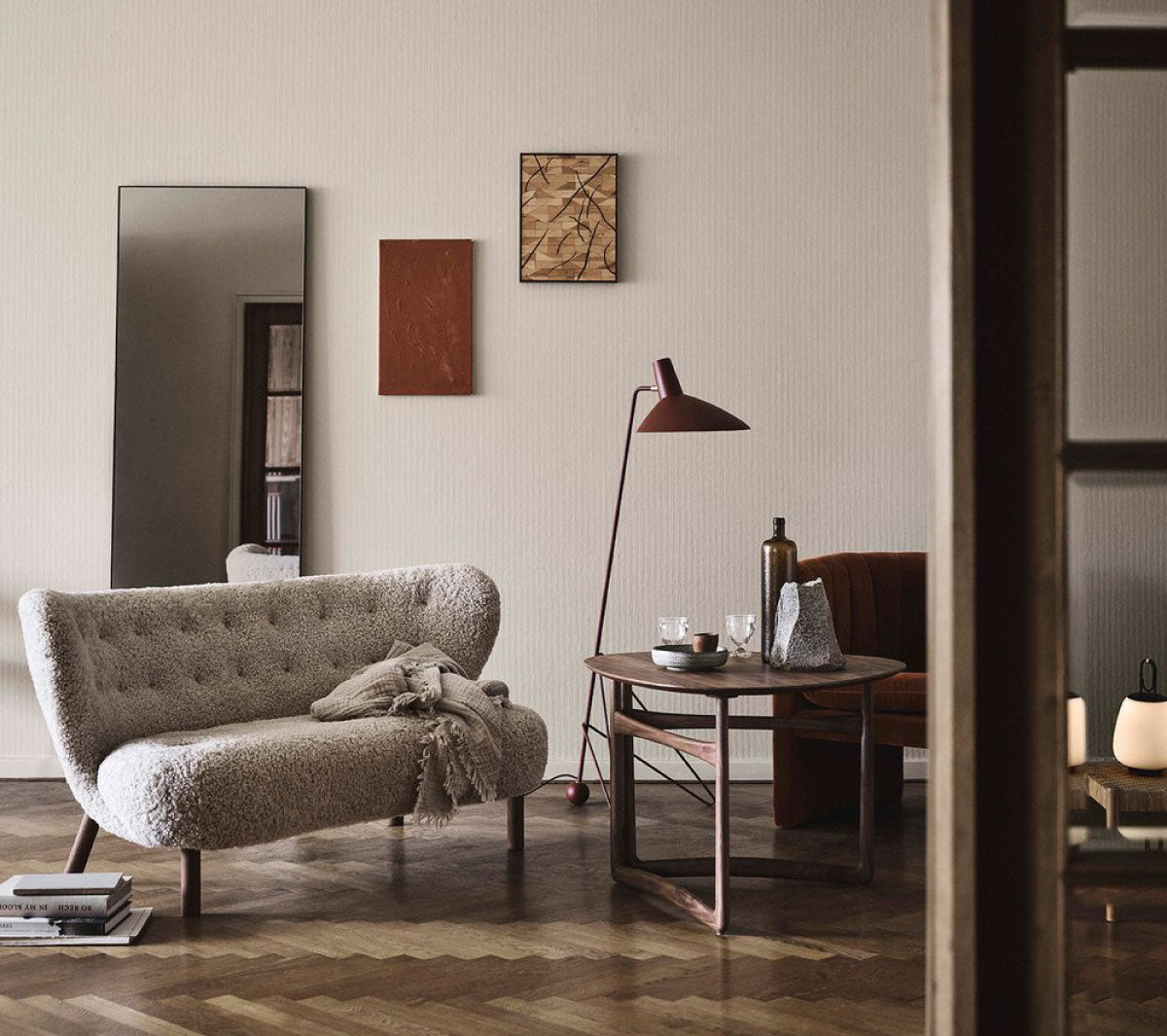 &Tradition - Little Petra VB2 walnut Sheepskin Moonlight - Taninihome.com