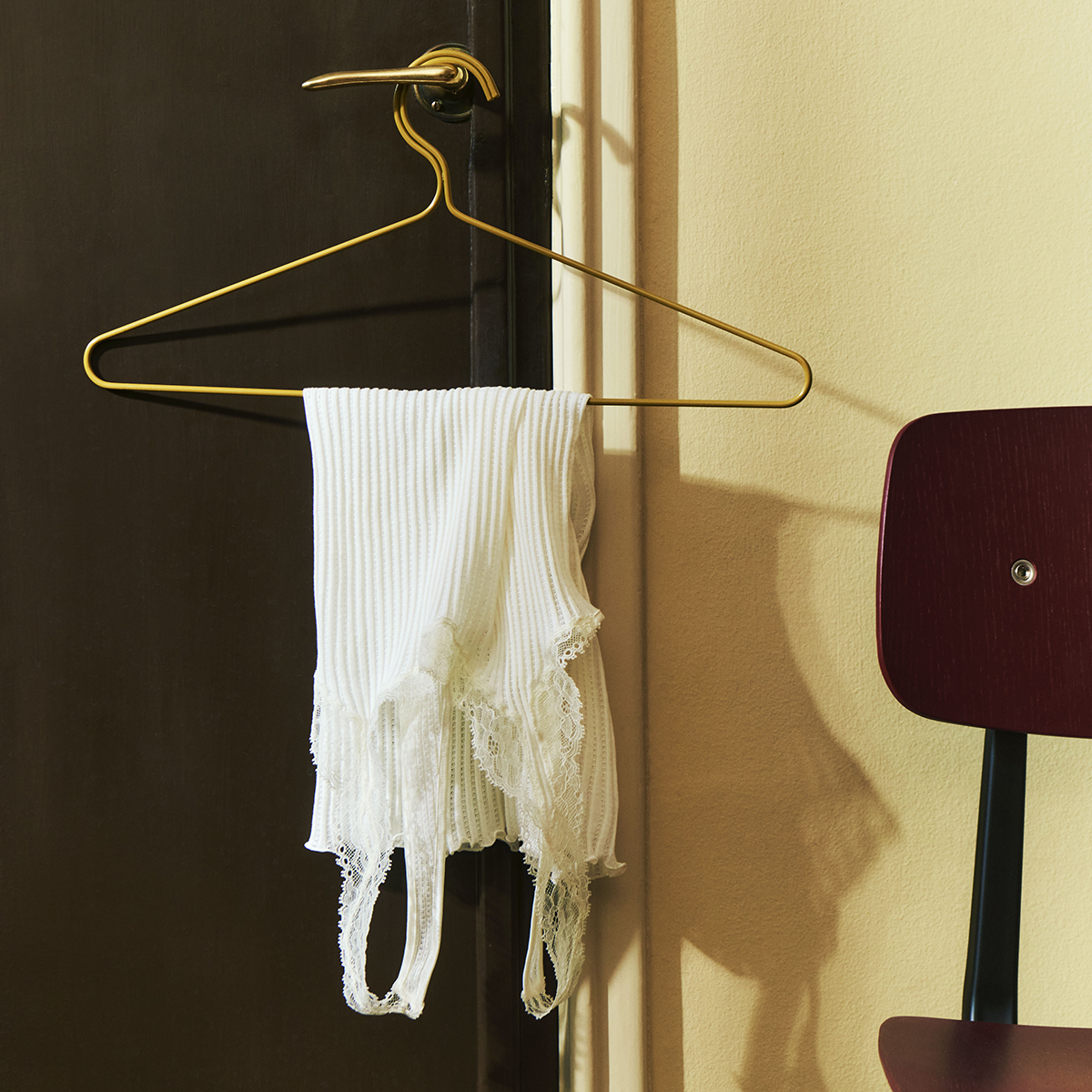 Hay - Colour Hanger - Taninihome.com