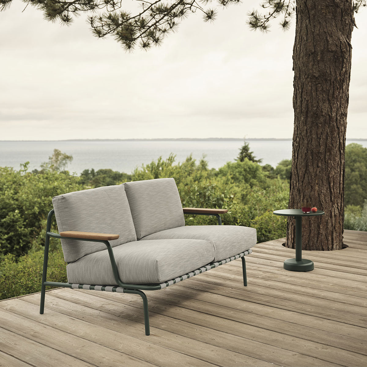 Muuto - Settle Outdoor Sofa 2 seater - Taninihome.com