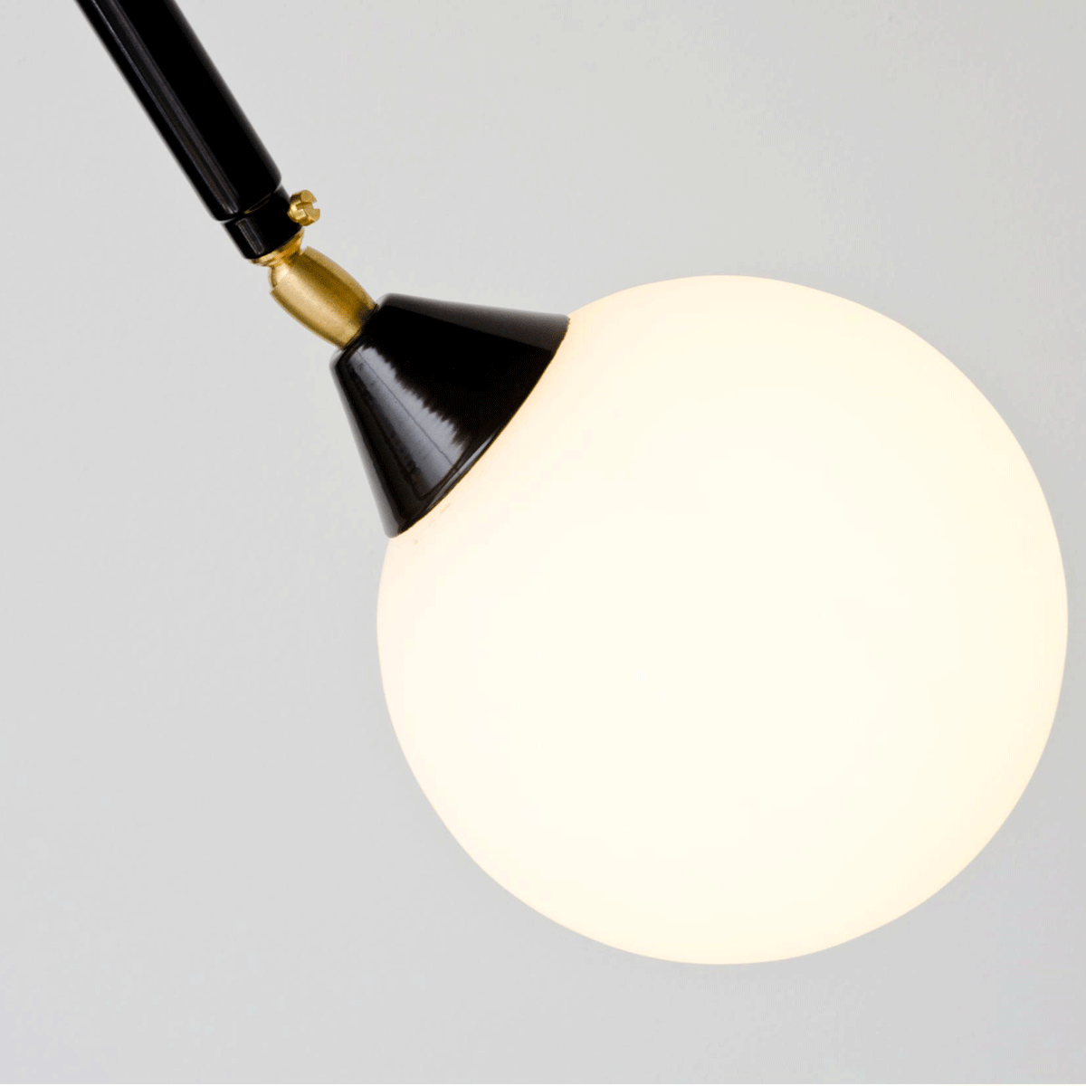 Atelier Areti - Periscope 073 joint on globe - Taninihome.com