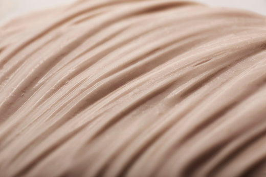 Dal Mocha Mousse di Pantone alle Palette 2025: le tendenze cromatiche dell’anno