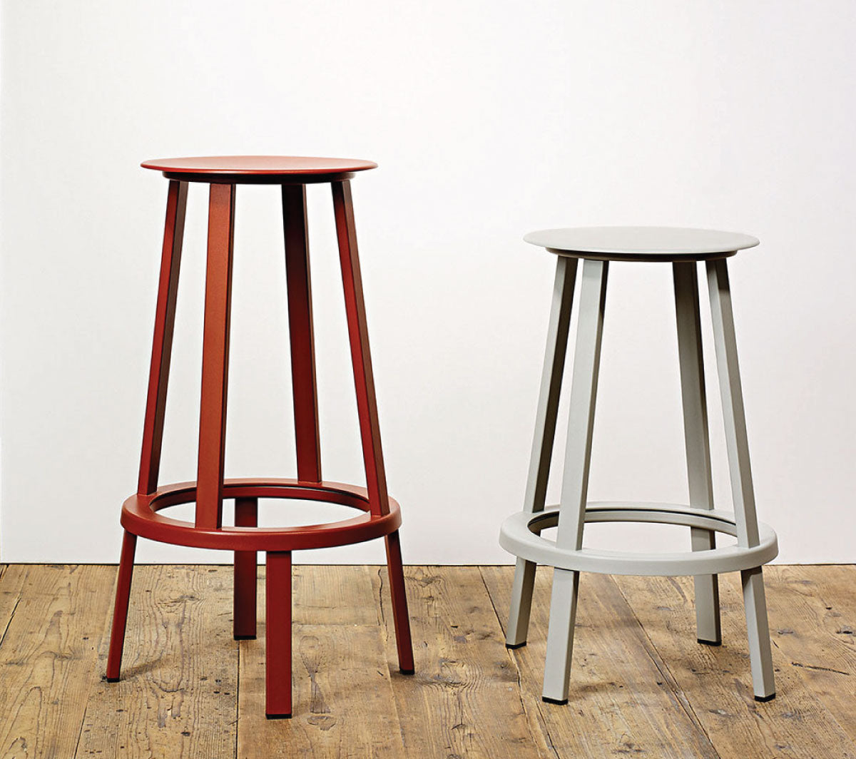 Revolver Bar Stool High