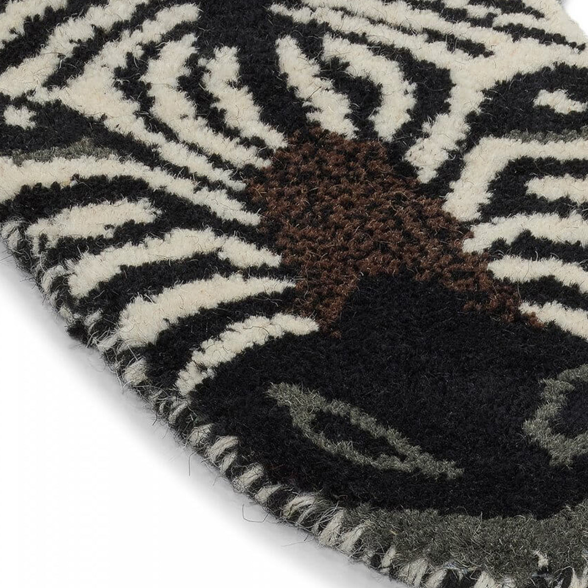 Doing Goods - Stripey Zebra head rug - Taninihome.com