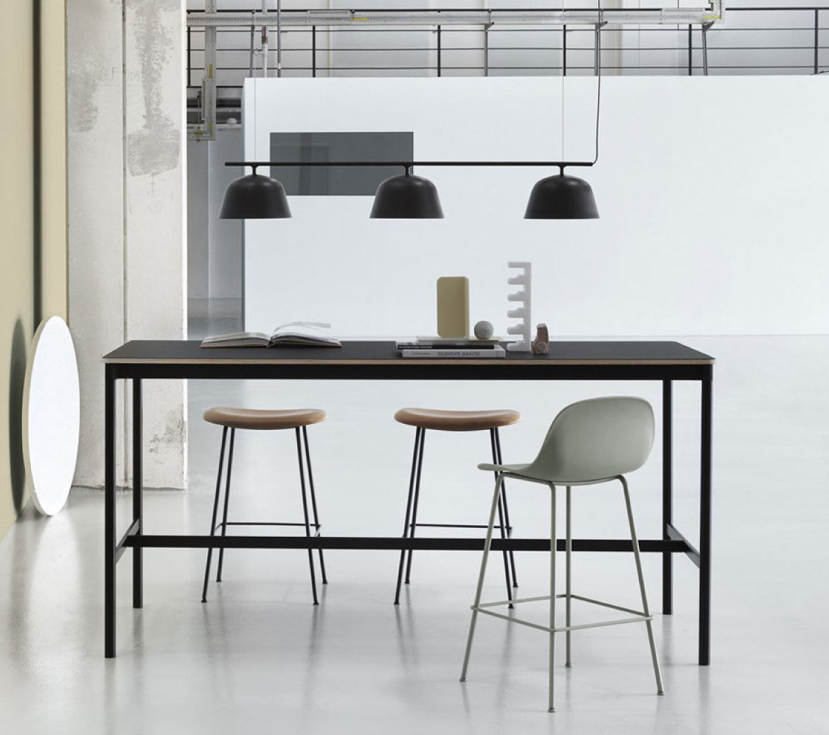 Muuto - Ambit rail lamp - Taninihome.com