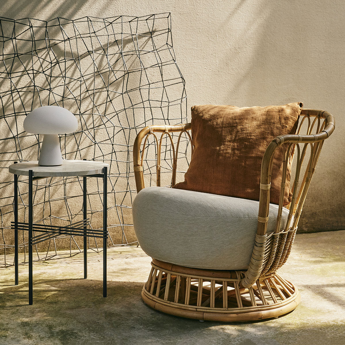 Gubi - Grace Lounge Chair - Taninihome.com