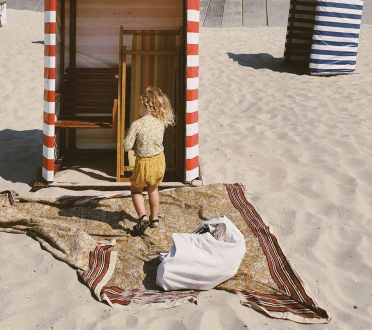 Doing Goods - Botanical Throw - Taninihome.com