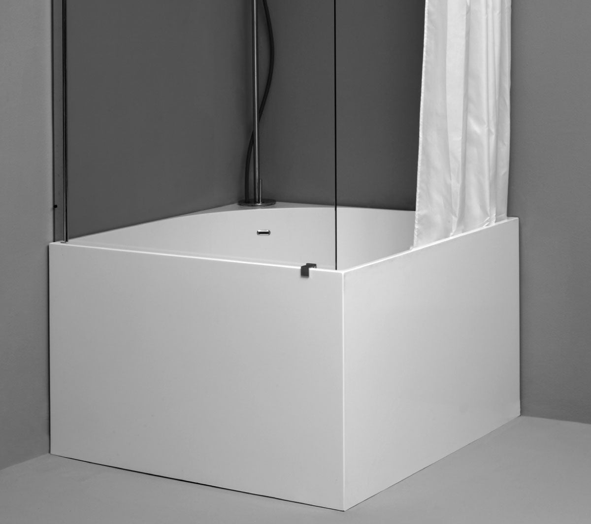 Nic Design - Tub - Taninihome.com