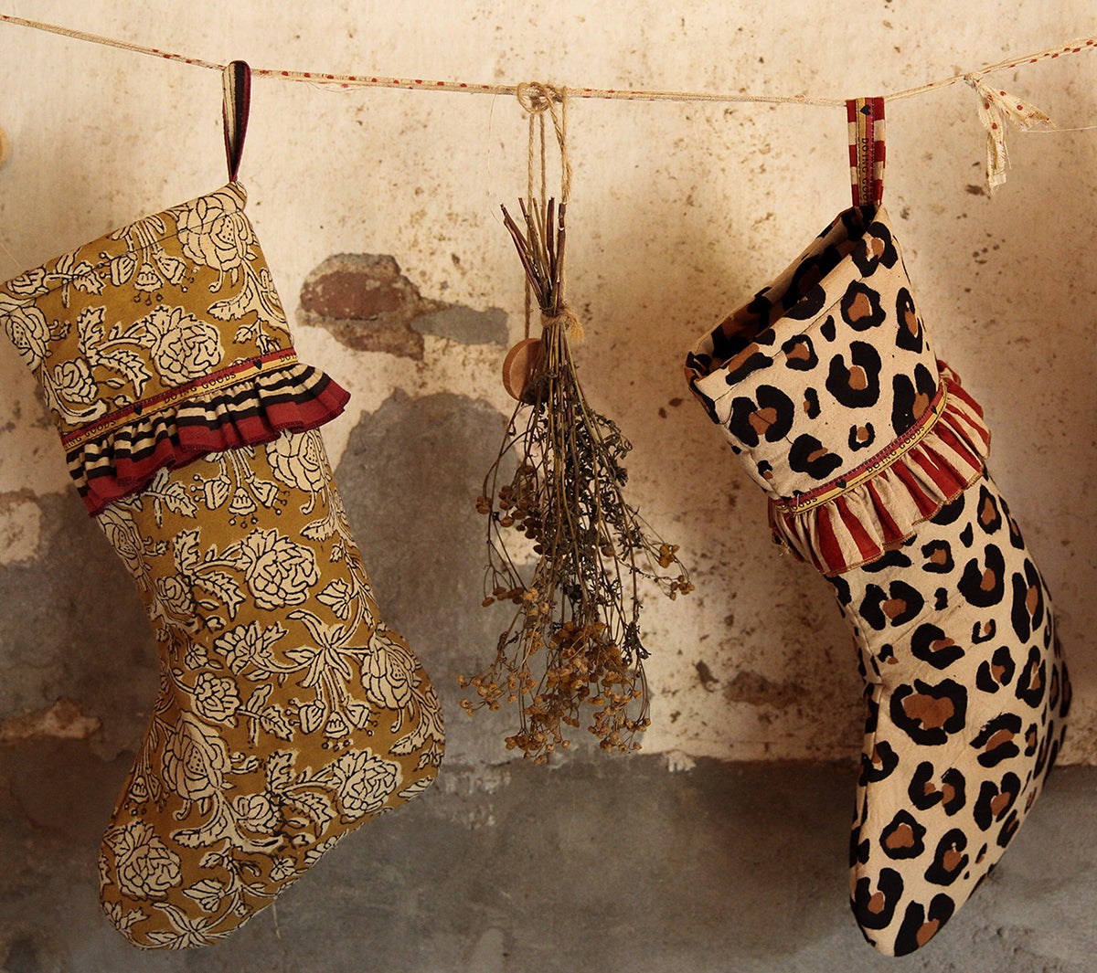  Accessori living  - Leopard Christmas Stocking - Taninihome.com